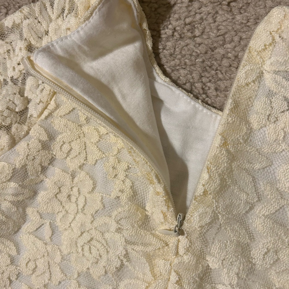 Rare Editions Cream Sheath Dress with Scoop Neck and 3/4 Sleeves - Picture 4 of 4